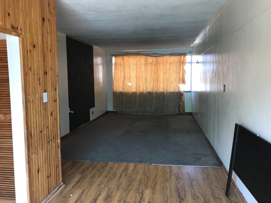  Bedroom Property for Sale in Bloemfontein Free State